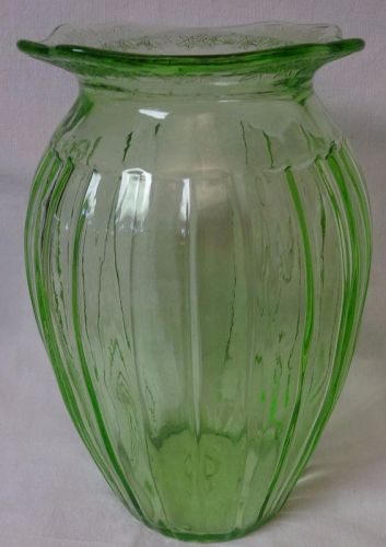 Adam Green Vase 7.5" Jeannette Glass Company