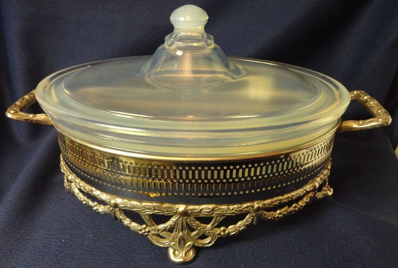 Fry Ovenglass Casserole &amp; Lid Oval 1952-9 in Metal Holder 9.5&quot; x 7&quot;
