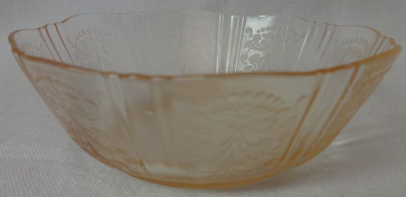 American Sweetheart Pink Berry Bowl 3.75&quot; Mac Beth Evans Glass Company