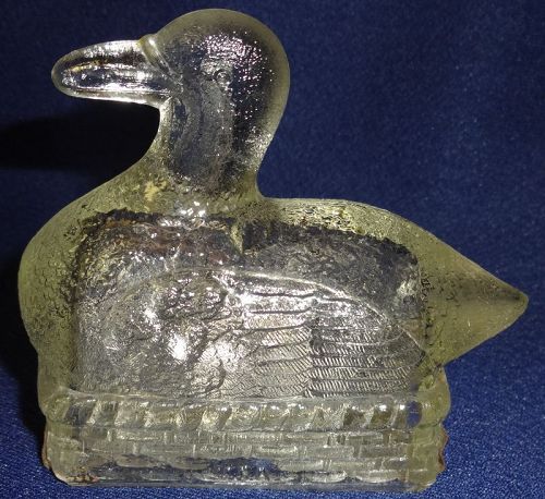 Duck Crystal 3.25" with Back 3/4 oz Candy Container