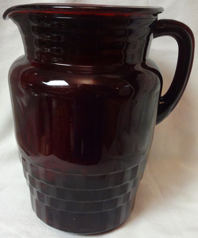 Windsor Royal Ruby Pitcher 8.25&quot; Anchor Hocking Glass