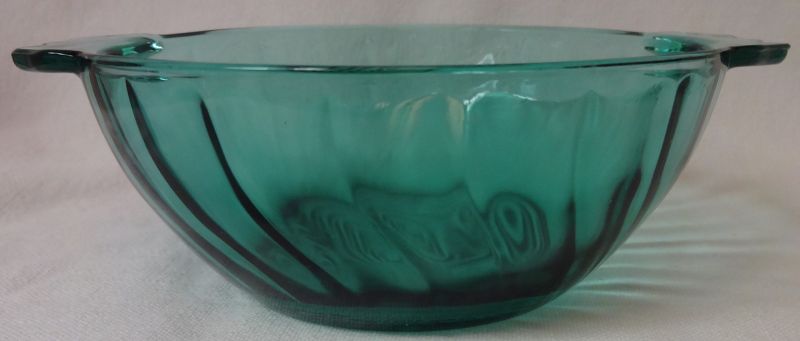 Swirl Ultramarine Lug Soup 5&quot; Jeannette Glass Company