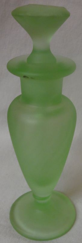 Perfume #1926 5.5&quot; Green Frosted New Martinsville