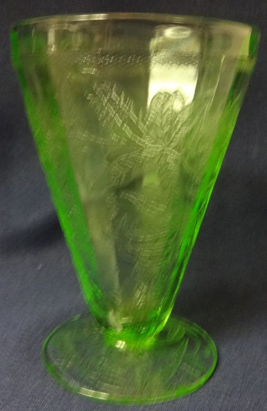 Floral Green Water Tumbler Footed 4.75&quot; 7 oz Jeannette Glass Company