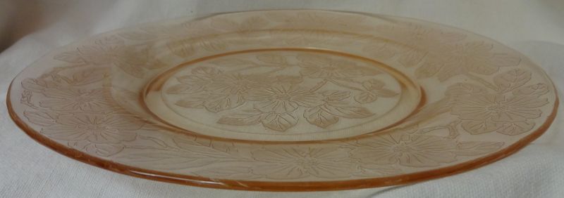 Dogwood Pink Dinner Plate 9.25&quot; Mac Beth Evans Glass Company