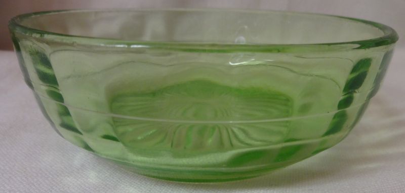 Block Optic Green Bowl 4.5&quot; 1.5&quot; Tall Hocking Glass Company