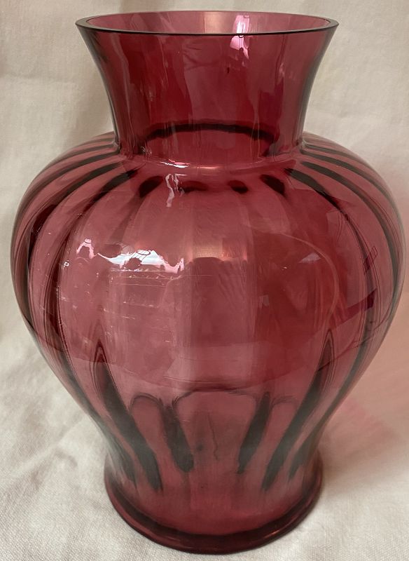 Vase 8&quot; Cranberry Pilgrim Glass Company