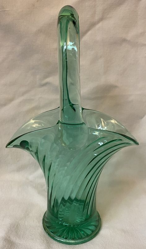 Twisted Optic Green Basket 10&quot; Imperial Glass Company