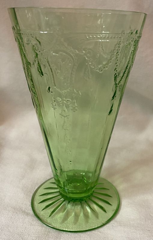 Cameo Green Tumbler Footed Ice Tea 5.75&quot; 11 oz Hocking Glass Company