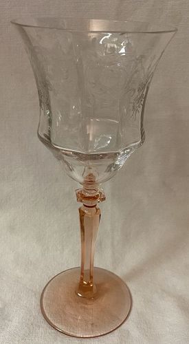 Balda Crystal & Pink Goblet 8" Central Glass