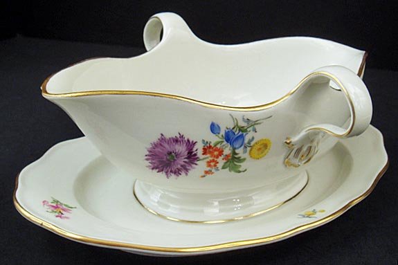 Antique English Hand Painted Porcelain Gravy Boat w/Underplate, PA6276NG -  Aardvark Antiques