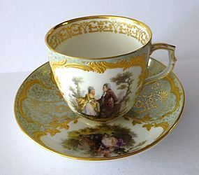 Exquisite Antique KPM Berlin Tea Cup & Saucer