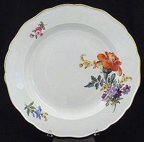 Lovely Meissen Floral Dinner Plate