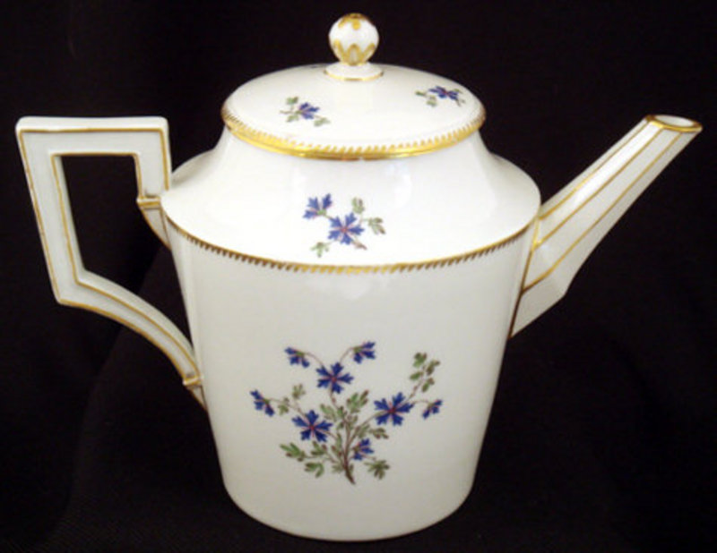 Elegant Antique KPM Berlin Tea Pot
