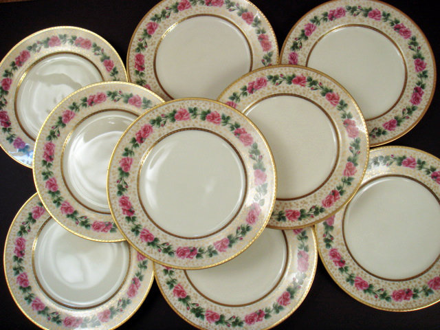 11 Black Knight Dinner Plates with Roses