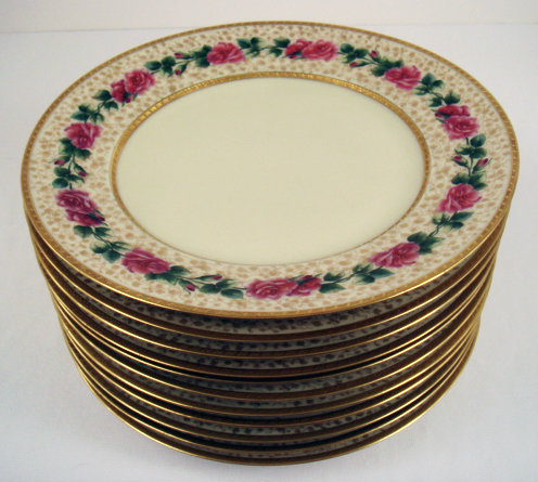 11 Black Knight Dinner Plates with Roses