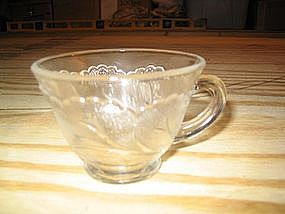 Indiana Pebble Leaf Punch Cup