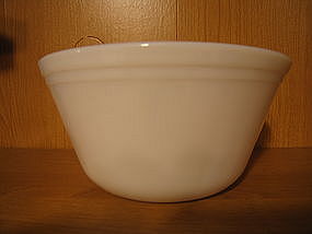 Federal Glass Mixing Bowl