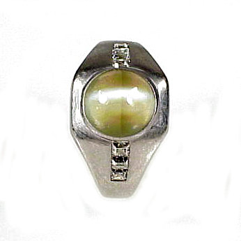 Art Deco Platinum, Cat’s-Eye Chrysoberyl &amp; Diamond Ring