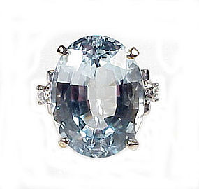 Vintage 14K White Gold, Aquamarine & Diamond Ring