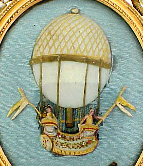 Georgian18K Pearl Montgolfier Balloon Pendant Locket