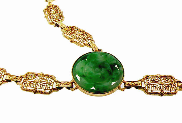 Art Deco 14K Yellow Gold Filigree Jadeite Necklace