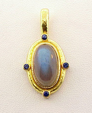 Elizabeth Locke 19K Gold Labradorite Sapphire Pendant