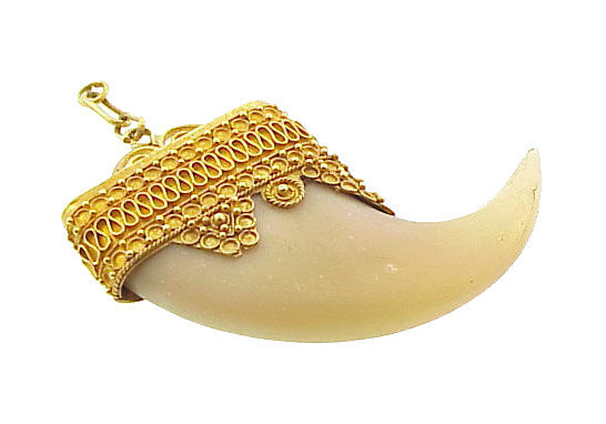 Victorian 18K Gold Etruscan Revival Lion's Claw Pendant