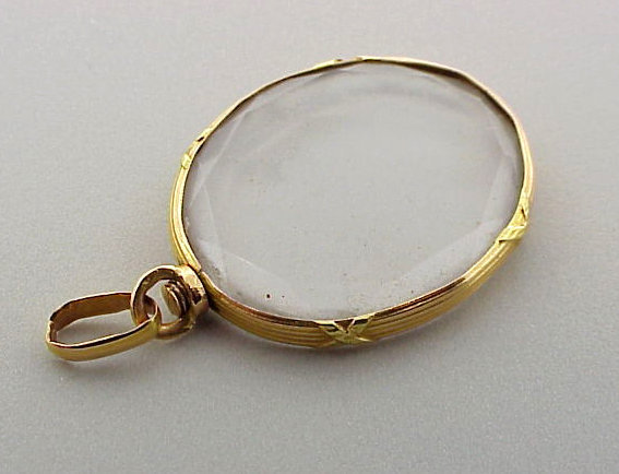 Victorian French 18K Yellow Gold Crystal Photo Locket