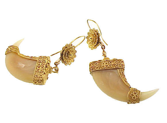 Victorian Raj 18K Gold &amp; Tiger’s Claw Earrings