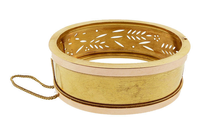 Victorian 14K Gold Cutwork Etruscan Revival Hinged Bangle Bracelet