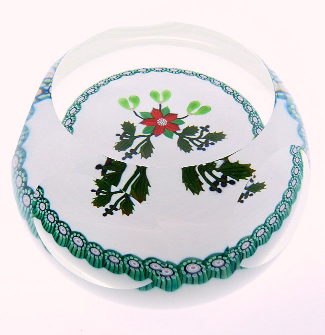 Perthshire 1996 Christmas Bouquet Glass Paperweight