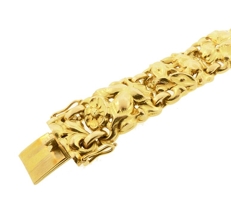 Pierre Baltensperger 18K Gold Sculptural Floral Bracelet