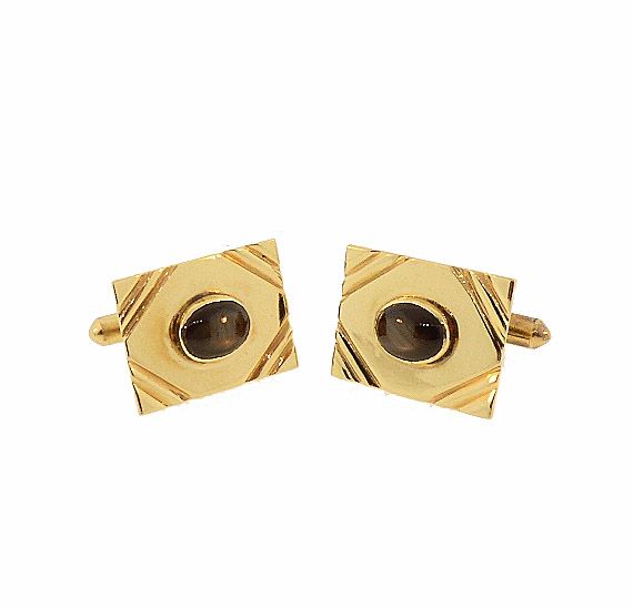 Vintage 14K Gold & Black Star Sapphire Cufflinks