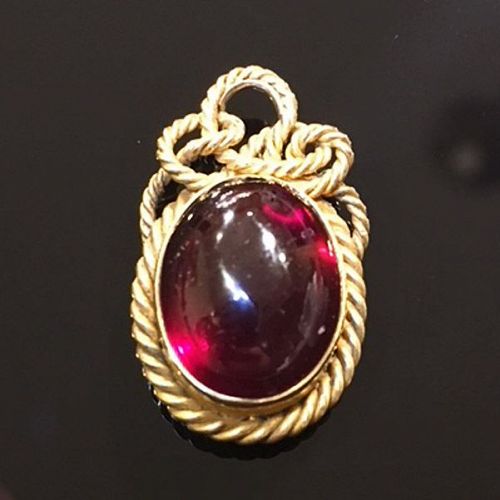 Victorian 15K Gold & Garnet Cabochon Hair Lover's Knot Locket