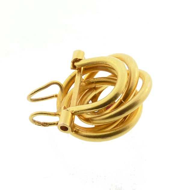 Ruby Diamond &amp; 18K Gold French Love Knot Pendant