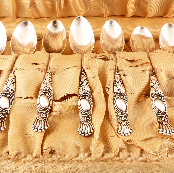 12 Victorian Sterling Silver Demitasse Spoons Boxed Set