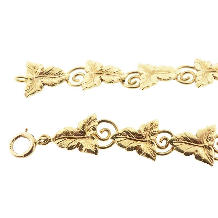 Late Victorian Aesthetic Period 14K Gold Fancy Ivy Leaf Link Chain