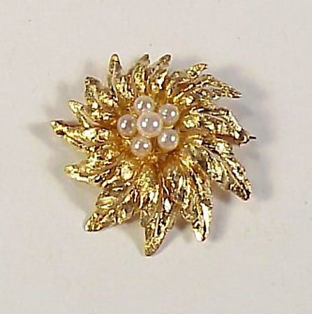 Vintage Pearl &amp; 14K Yellow Gold Brooch