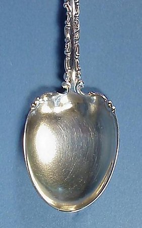 Whiting LOUIS XV Sterling Ind. Berry Spoon