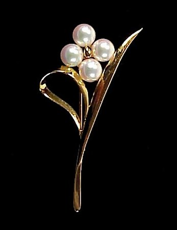 Signed Mikimoto 18K Gold & Pearl Floral Brooch