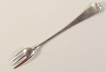 12 Victorian Sterling Silver Seafood / Cocktail Forks