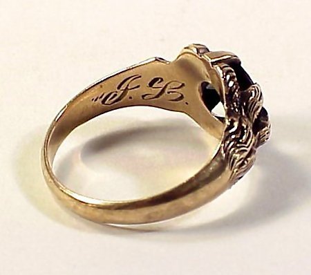 Victorian 10K Gold &amp; Garnet Lion’s Claw Man’s Ring