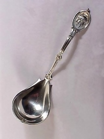 Wendt MEDALLION Sterling Silver Gravy Ladle