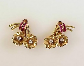 Retro 18K Gold, Ruby & Diamond Floral Earrings