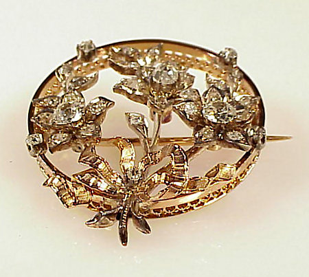 French Napoleon III 18K Gold Diamond Floral Circle Pin