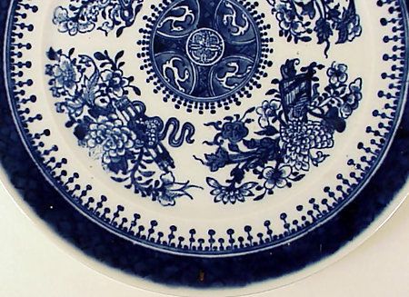 Fitzhugh Chinese Export Porcelain Plate