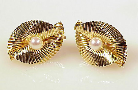 Retro Tiffany &amp; Co. 14K Gold &amp; Pearl Pleated Earrings