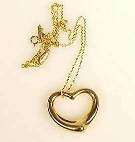 Tiffany Elsa Peretti 18K Gold OPEN HEART Pendant Chain