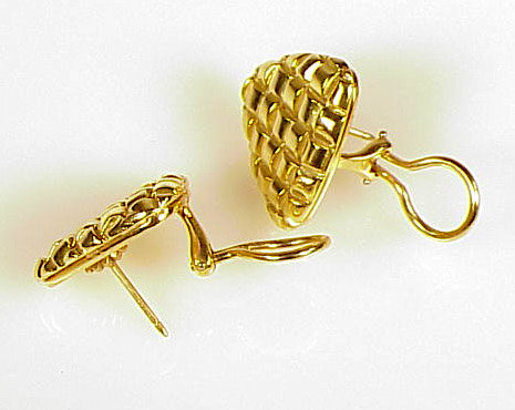 Signed Gucci 18K Yellow Gold Basketweave Earrings